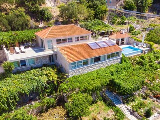 Villa Mlini Buitenaudio-opname 2