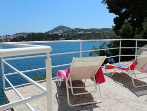 Apartments Lozica  - Comfort Studio Apartment with Terrace and Sea View - Mokošica - image1