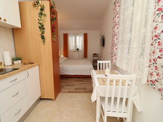 Apartment Drace Features 5