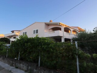 Apartment Drace Outdoor Recording 3
