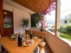 Appartamento Apartment Nina & Kate - Comfort One Bedroom Apartment with Terrace and Sea View - Calcolo - image1