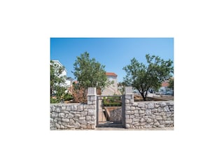 Apartment Supetar Außenaufnahme 3