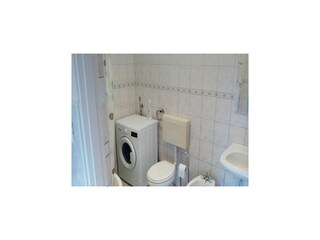 Apartment Splitska Features 8