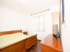 Apartment Guest House Rooms Rose - Romantic Double Room with Balcony and Sea View (No.1) - Molunat - image1