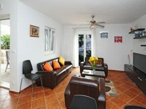 Ferienhaus Holiday Home Odiseja- One Bedroom Apartment with Terrace and Sea View - Šipanska Luka - image1