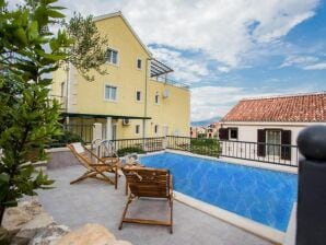 Villa Suzy Lux- Duplex Two Bedroom Villa with Swimming Pool and Sea View - Sutivan - image1