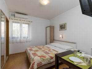 Apartments & Rooms Cina - Basic Double Room with Garden View (Room 5) - Cavtat - image1