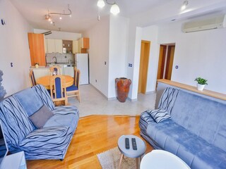 Apartment Sutivan Features 8