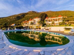 Apartment Hotel Pansion Villa Antonio - Two Bedroom Suite Family 17 - Trpanj - image1