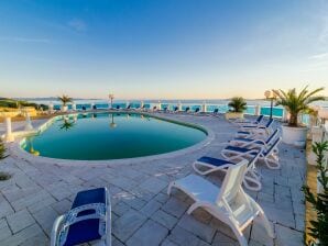 Appartement Hotel Pansion Villa Antonio - Two Bedroom Suite Family  Royal 30 - Trpanj - image1