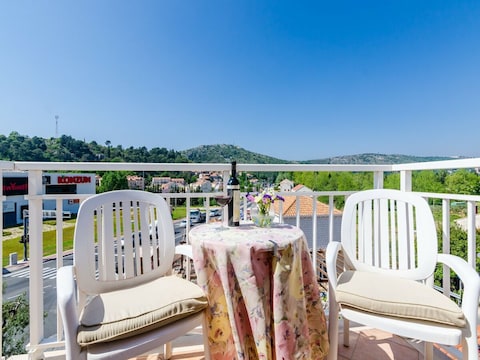 Apartment Pansion Srebreno - Double or Twin Room with Balcony and City View 2