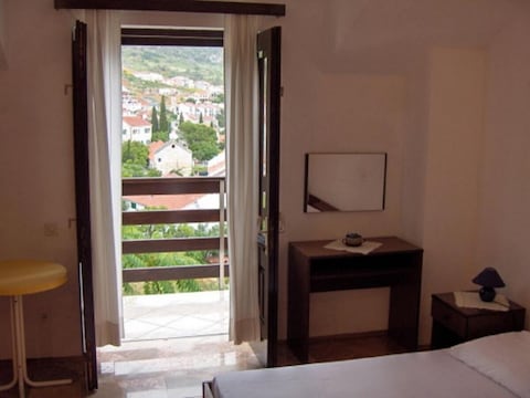 Apartments Nadia - Studio Apartment with Balcony