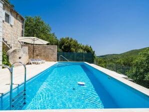 Holiday house House Kočan-Four Bedroom Villa with Terrace and Swimming Pool - Molunat - image1