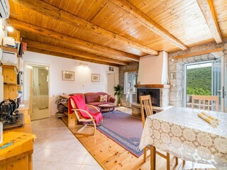 Holiday house Molunat  24