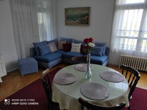 Appartement Apartment Iris (ST) - Two Bedroom Apartment with Balcony and Sea View - Split (stad) - image1