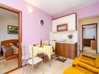 Apartment Potomje Features 11