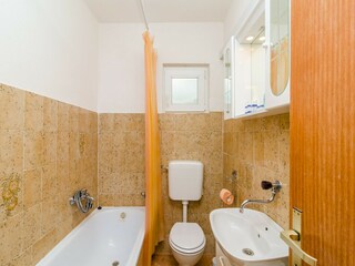 Apartment Potomje Features 15