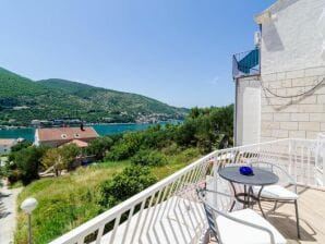 Apartments Peco - Three Bedroom Apartment with Balcony and Sea View - Mokošica - image1