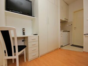 Wohnwagen Apartment Charming Arena - One Bedroom Apartment with Terrace and Sea View - Dubrovnik - image1