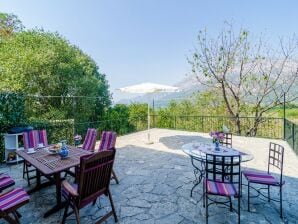 Vakantiehuis Stone House ''DiMaTo'' - Four Bedroom Holiday Home with Terrace - Gruda - image1