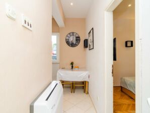 Apartments 4M - Appartement met 1 Slaapkamer en Terras