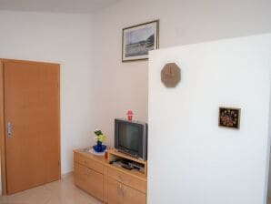 Apartments Tiho & Jelena- One Bedroom Apartment with Balcony and Sea View (Maestral) - Blace - image1