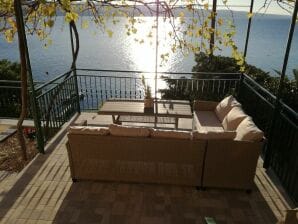 House Karlo Apartments - One-Bedroom Apartment with Terrace and Sea View (A1) - Stanici - image1