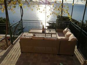 House Karlo Apartments - One-Bedroom Apartment with Terrace and Sea View (A1) - Stanici - image1