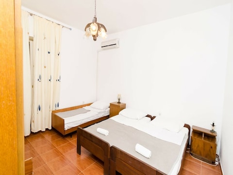Apartment Guest House Kiko - Triple Room