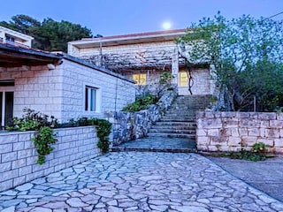 Appartement Kozarica Buitenaudio-opname 4