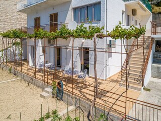 Appartement Brela Buitenaudio-opname 4