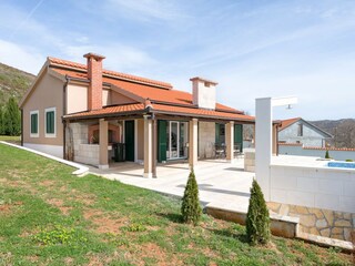 Villa Kaštel Sućurac Buitenaudio-opname 8
