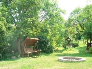 Farmhouse Draž Outdoor Recording 18