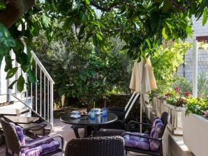 Apartamento Apartment Vukic - Studio Apartment with Terrace and Garden View - Dubrovnik - image1