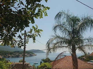 Apartment Molunat  13