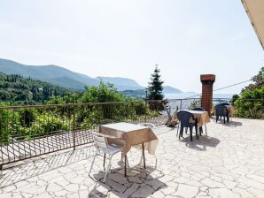 Apartment Villa Peragić - Triple Room with Balcony - Molunat - image1