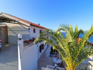 Wohnwagen Seaside Apartments Hrkać - Comfort One Bedroom Apartment with Terrace and Sea View 1 - Trpanj - image1