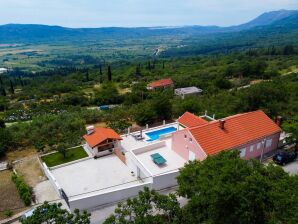 Villa Dragić- Four Bedroom Villa with Swimming Pool, Terrace and Sea View - Mihanici - image1