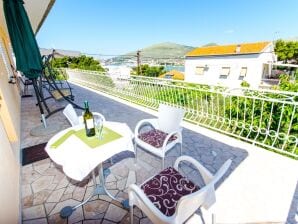 Apartments Ivana (TR) - Studio with Balcony and Sea View (A4) - Trogir - image1