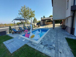 Casa de campo Dragatuš  25