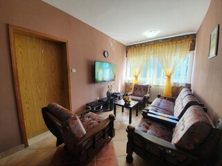 Villa Donje Sitno Características 8