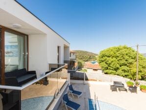 Villa LA-Comfort One Bedroom Apartment with Sea View Terrace 2 - Drvenik Veli - image1