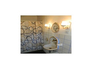 Apartment Jesenice bei Dugi Rat Features 8