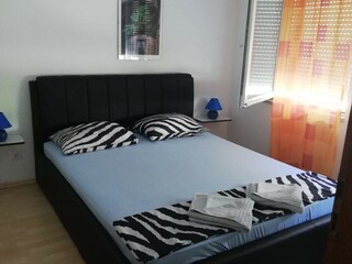 Apartment Jesenice bei Dugi Rat Ausstattung 4