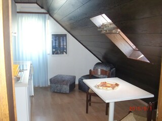 Apartment Jesenice bei Dugi Rat Ausstattung 9
