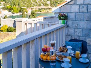 Apartments Vodnica-One Bedroom Apartment with  Balcony and Partial Sea View A2 - Zaton near Dubrovnik - image1