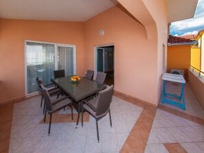 Apartments Anita-Luxury Three Bedroom Apartment with Terrace - Stobreč - image1