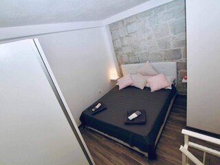 Apartment Kaštel Lukšić Features 23