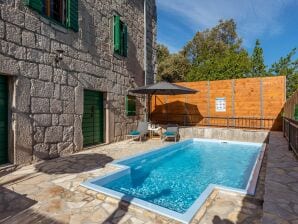 Villa Lazini Dvori - Two Bedroom Stone House Villa with Private Pool - Dusina - image1
