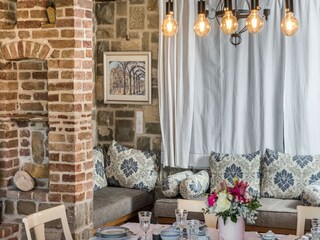 Villa Solin Features 35